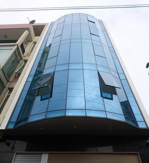 Thi công vách kính mặt dựng cho văn phòng công ty