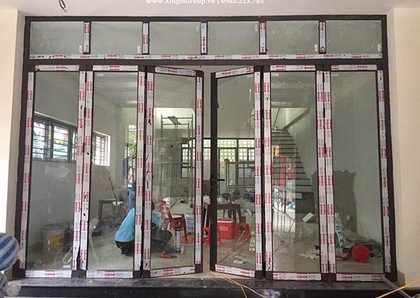 Mẫu cửa nhôm Xingfa 6 cánh mở xếp trượt