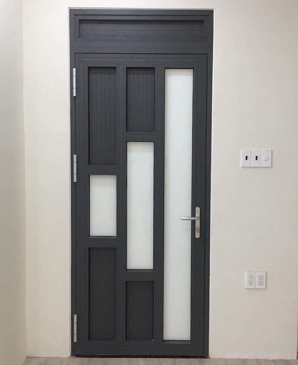Mẫu cửa đi 1 cánh nhôm Xingfa màu ghi