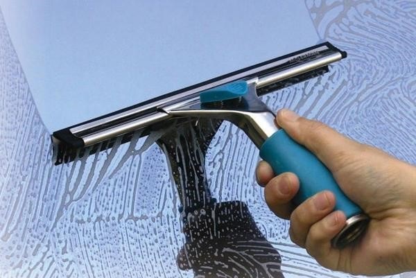Cách sử dụng kính cường lực an toàn